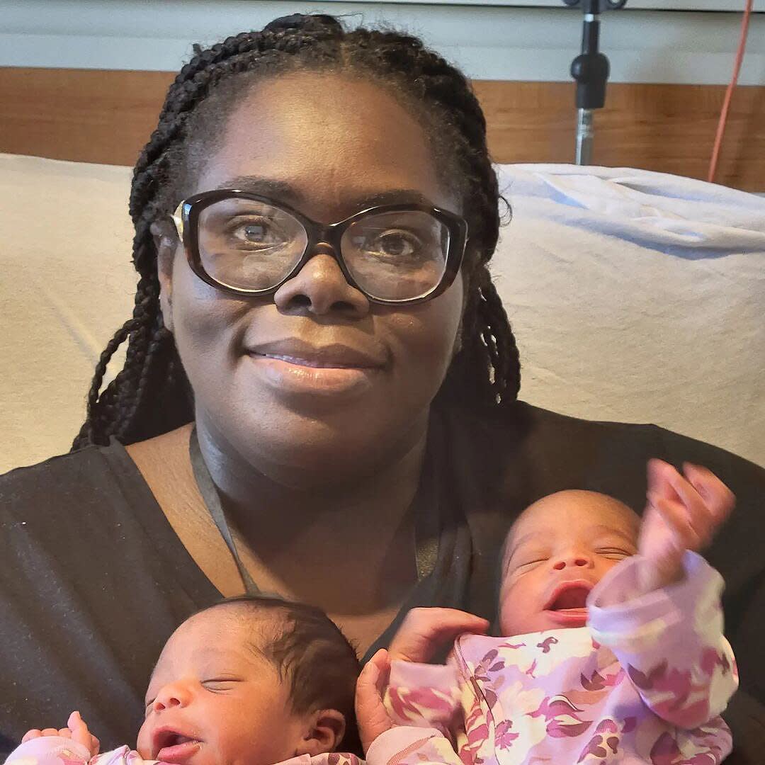 New York Mom of 10 Welcomes 3rd Set of Twins