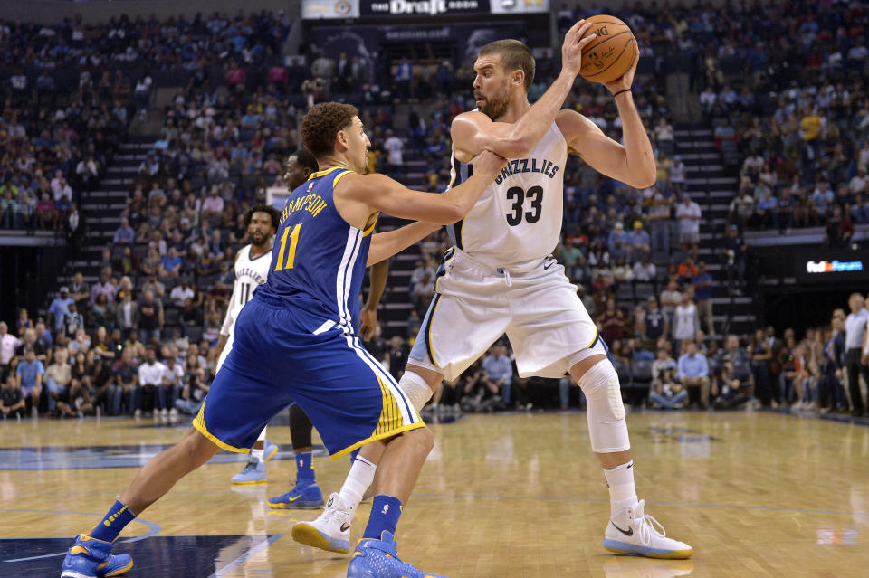 Klay Thompson digs in and D's up.