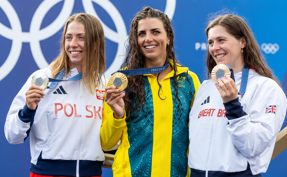 Jessica Fox, pictured here alongside Klaudia Zwolinska and Kimberley Woods.