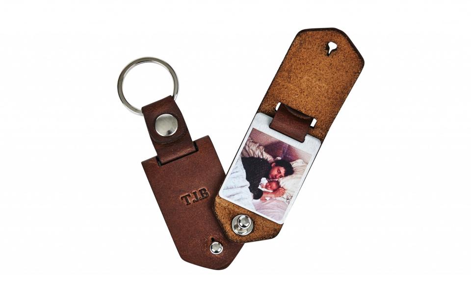 <p><a rel="nofollow noopener" href="https://www.notonthehighstreet.com/creategiftlove/product/personalised-metal-photo-keyring-with-leather-case" target="_blank" data-ylk="slk:Not On The High Street, £26;elm:context_link;itc:0;sec:content-canvas" class="link ">Not On The High Street, £26</a> </p>