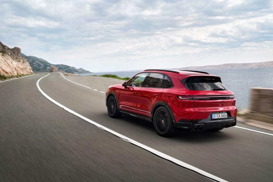 2025 porsche cayenne gts