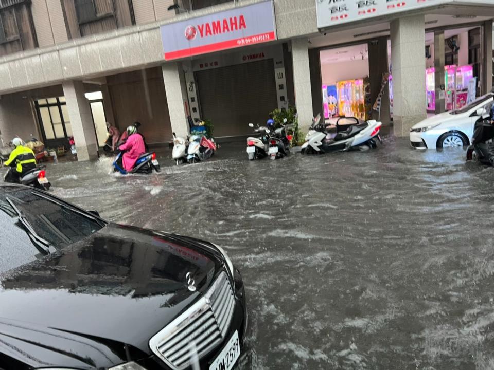 台中市豪雨災情。林靜儀提供