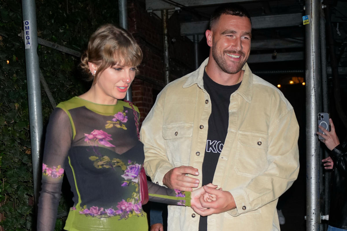 Swifties Agree: You 'Can't Help but Root' for Taylor Swift and Travis Kelce