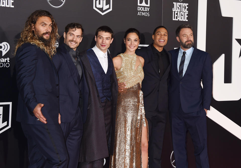 Actors Jason Momoa, Henry Cavill, Ezra Miller, Gal Gadot, Ray Fisher and Ben Affleck arrive at the premiere of Warner Bros. Pictures’ ‘Justice League’ at the Dolby Theatre on November 13, 2017 in Hollywood, California. (Photo by Jeffrey Mayer/WireImage)