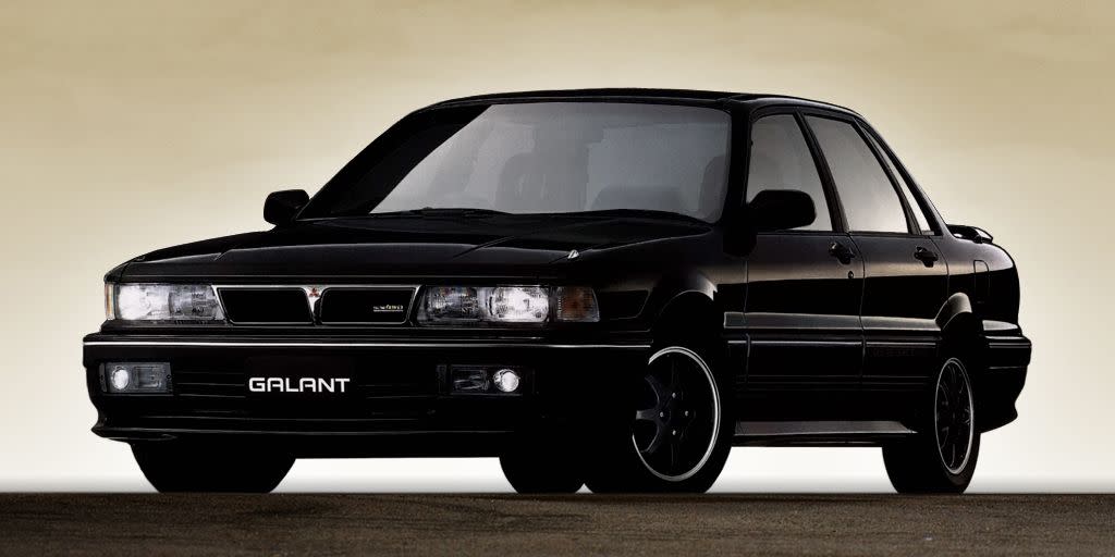 Land vehicle, Vehicle, Car, Mitsubishi galant vr-4, Sedan, Automotive design, Mitsubishi, Classic car, Automotive fog light, Coupé, 