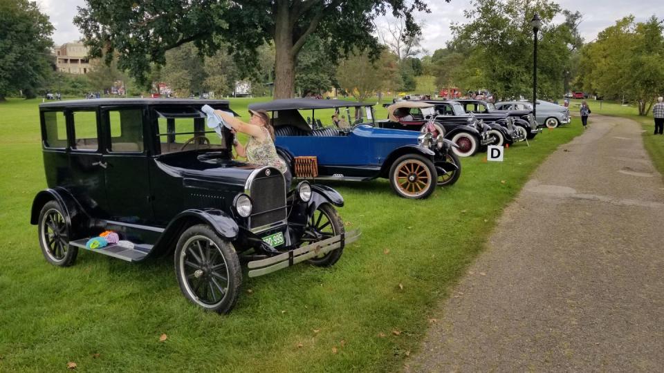 2023 orphan car show ypsilanti mich