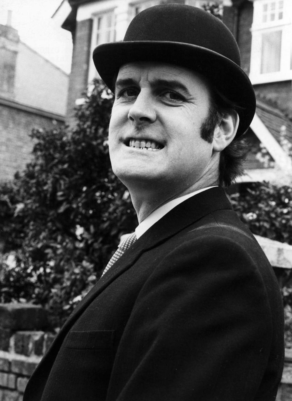 John Cleese in a Monty Python&#39;s Flying Circus sketch.