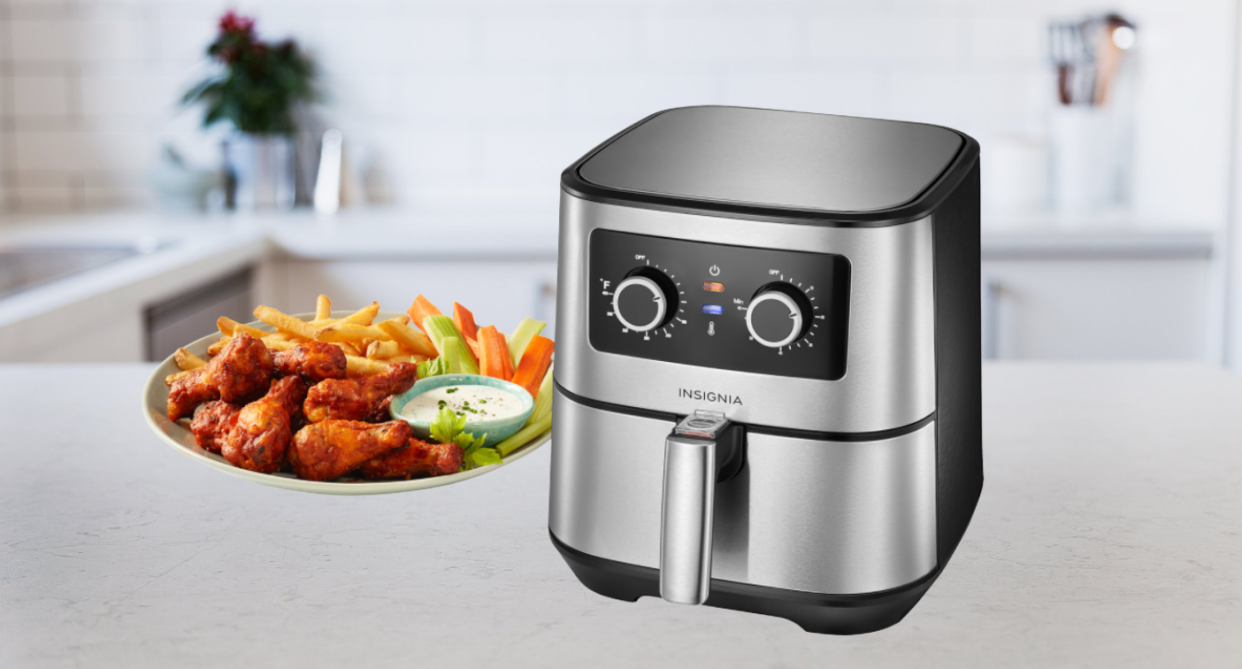 insignia air fryer and food on kitchen counter from best buy canada