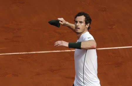 Tennis - French Open - Roland Garros - Mathias Bourgue of France v Andy Murray of Britain - Paris, France - 25/05/16. Murray celebrates. REUTERS/Jacky Naegelen