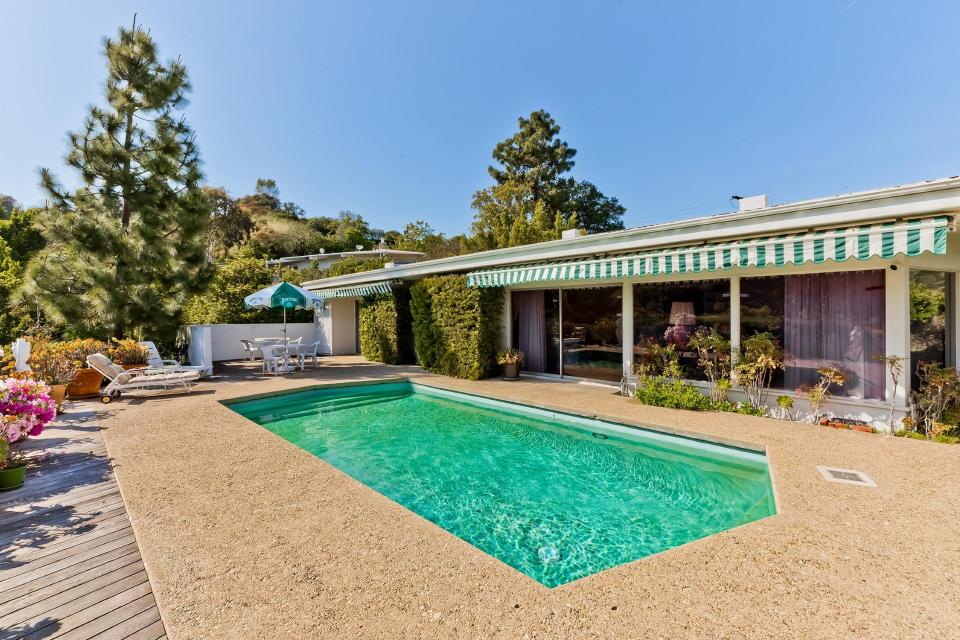 Nancy Sinatra - Former Home - Beverly Hills - Swimming Pool