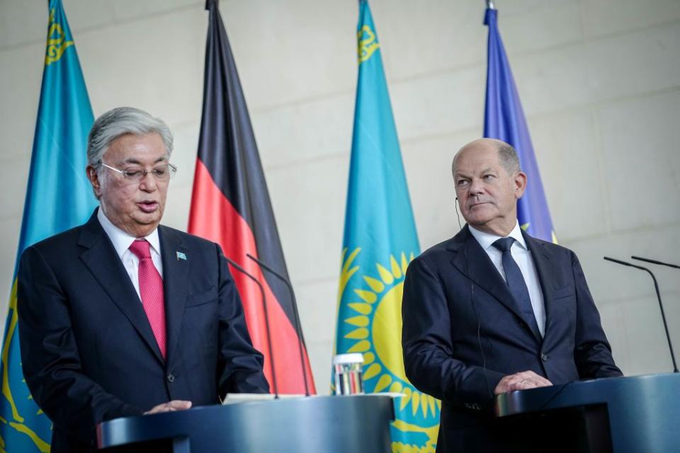 German Chancellor Olaf Scholz (R) and Kazakh President Kassym-Jomart Tokayev (L) hold a press conference in Berlin on Sept. 28, 2023. (Kay Nietfeld/picture alliance via Getty Images)