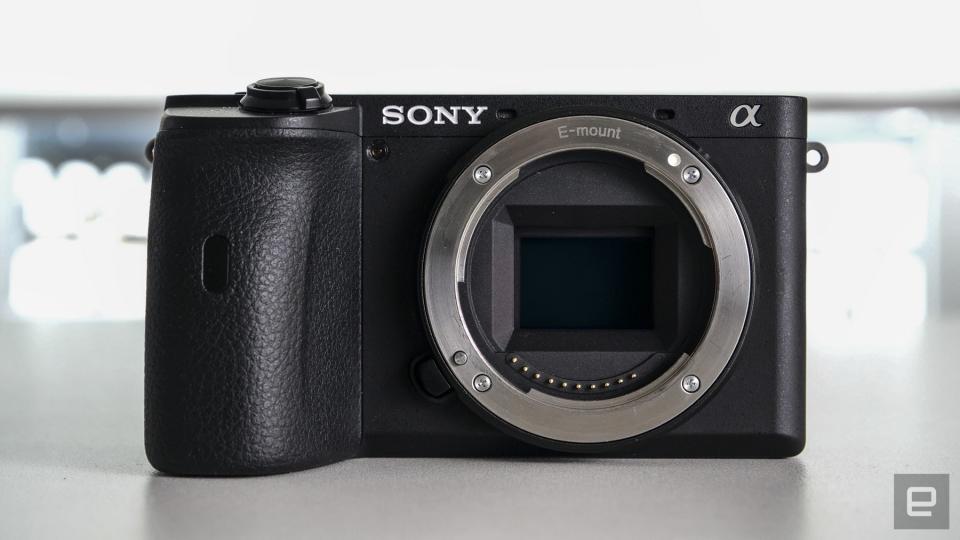 Sony A6600 aps-c mirrorless camera