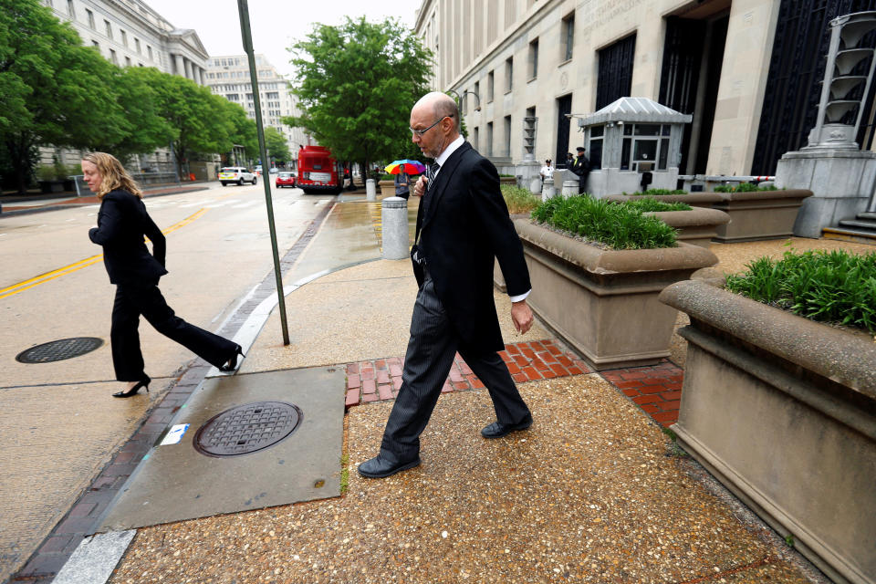 U.S. Deputy Solicitor General Michael Dreeben departs the U.S. Justice Department in traditional morning coat on his way to argue his one-hundredth case before the U.S. Supreme Court in Washington, U.S. April 27, 2016.&nbsp;