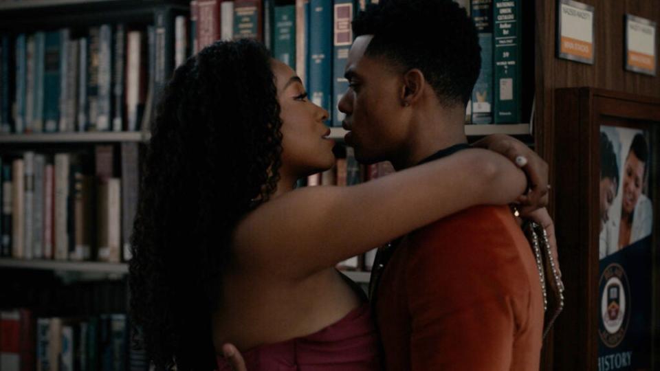 Simone Joy Jones as Lisa and Jabari Banks as Will in “Bel-Air.”