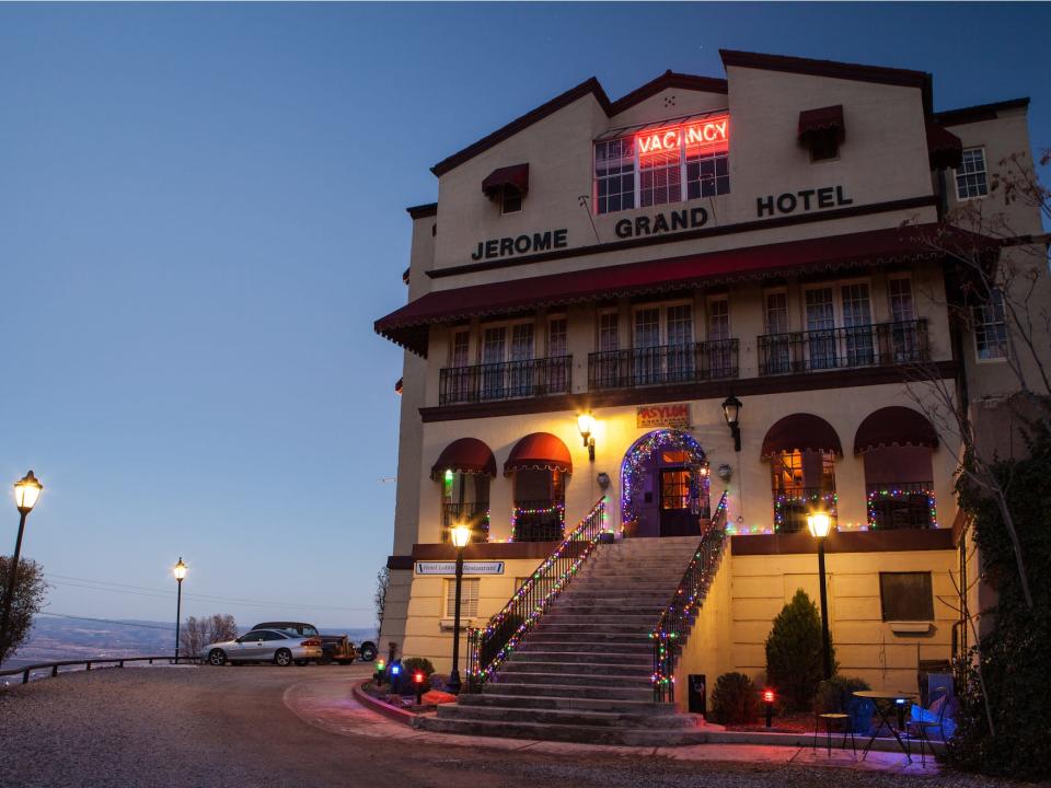 Jerome Grand Hotel arizona haunted hotel