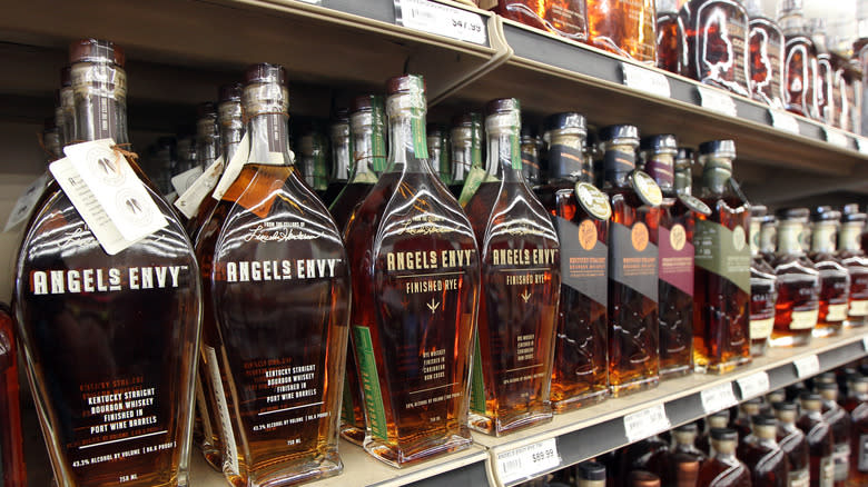 Different types of bourbon