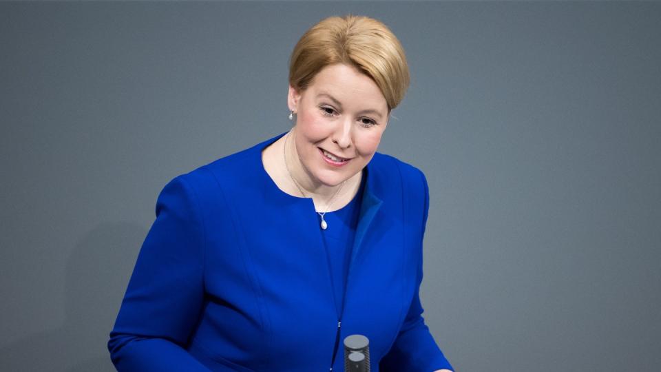 Bundesfamilienministerin Franziska Giffey will die Erzieherausbildung attraktiver machen. Foto: Bernd von Jutrczenka