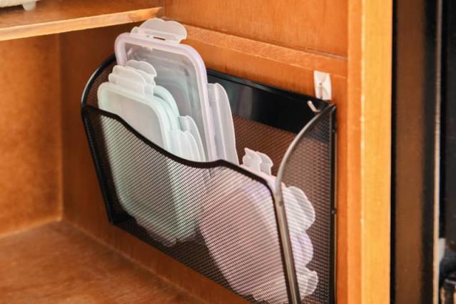 I Finally Found a Smart Way to Store Food Container Lids, and It's  Unexpectedly Perfect