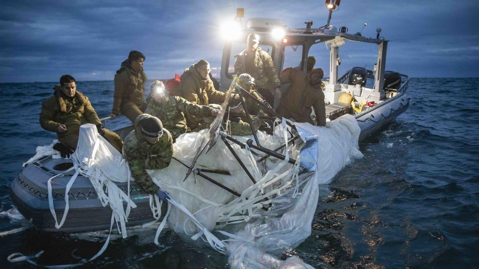 U.S. Navy divers have recovered parts of what military officials have called a Chinese spy surveillance balloon off the coast of Myrtle Beach.