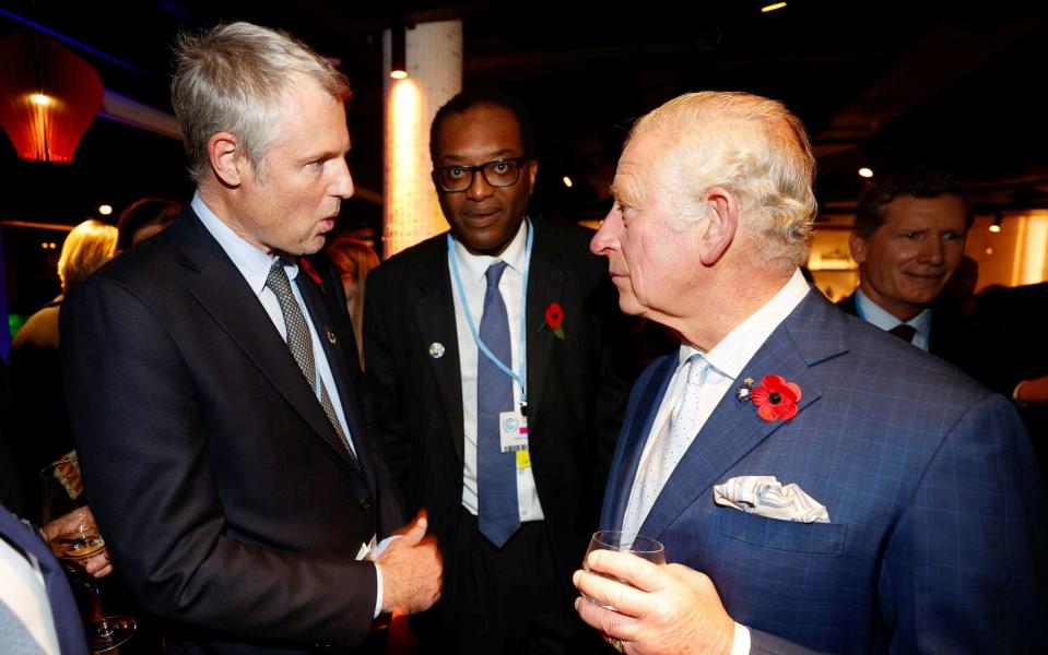 Prince Charles speaks with Minister of State Zac Goldsmith (left) and Business Secretary Kwasi Kwarteng (centre) during Cop26 in Glasgow - Getty Images Europe