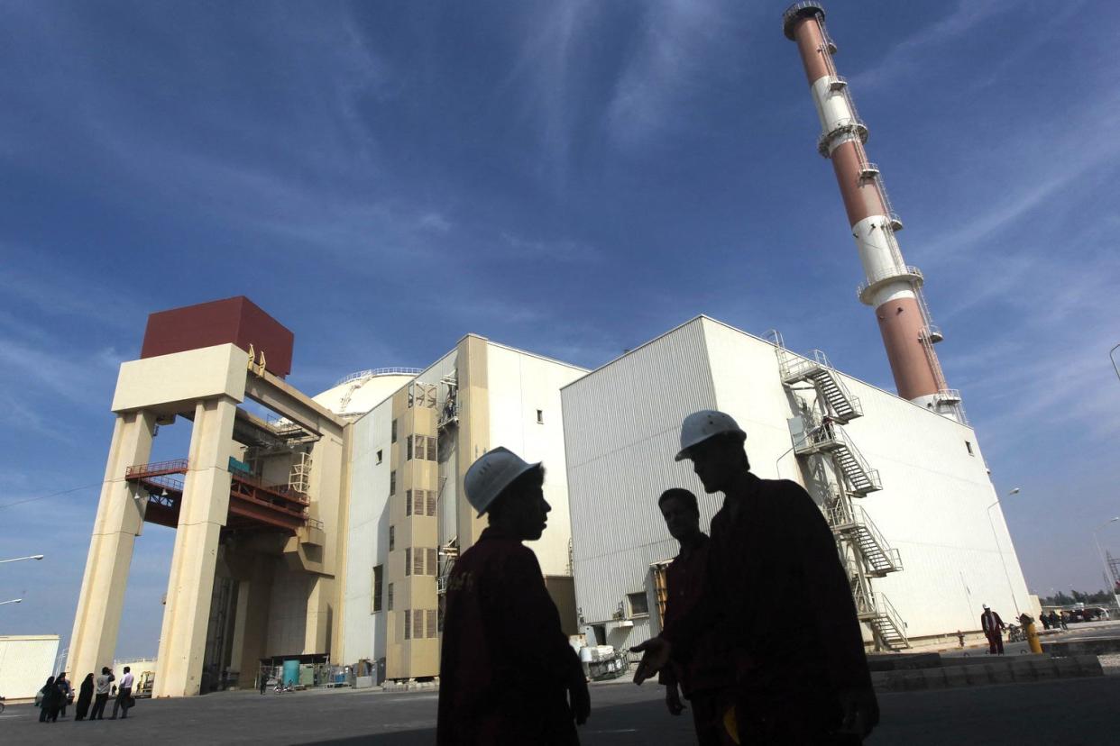 El edificio del reactor en la planta de energía nuclear de Bushehr construida por Rusia en el sur de Irán (MEHR NEWS/AFP via Getty Images)