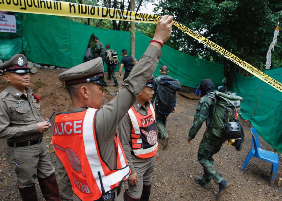 #FOTOS: Así se vivió el rescate de los niños atrapados en una cueva de Tailandia