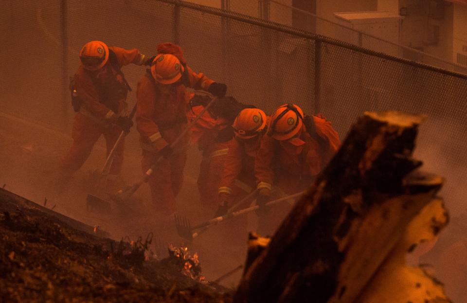 Die Anwohner sind dankbar für die “Engel in Orange”. (Bild: Getty Images)