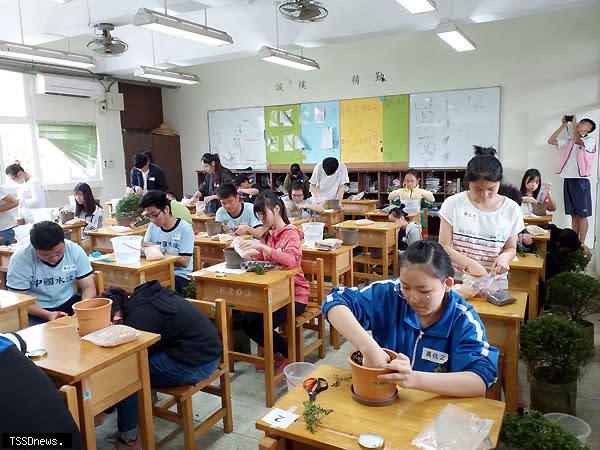 新北市專業群科特色招生園藝科術科測驗，九六五名考生應試。（圖：新北市教育局提供）