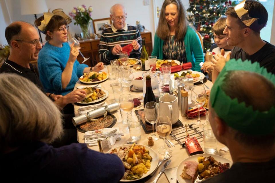 christmas day dinner table