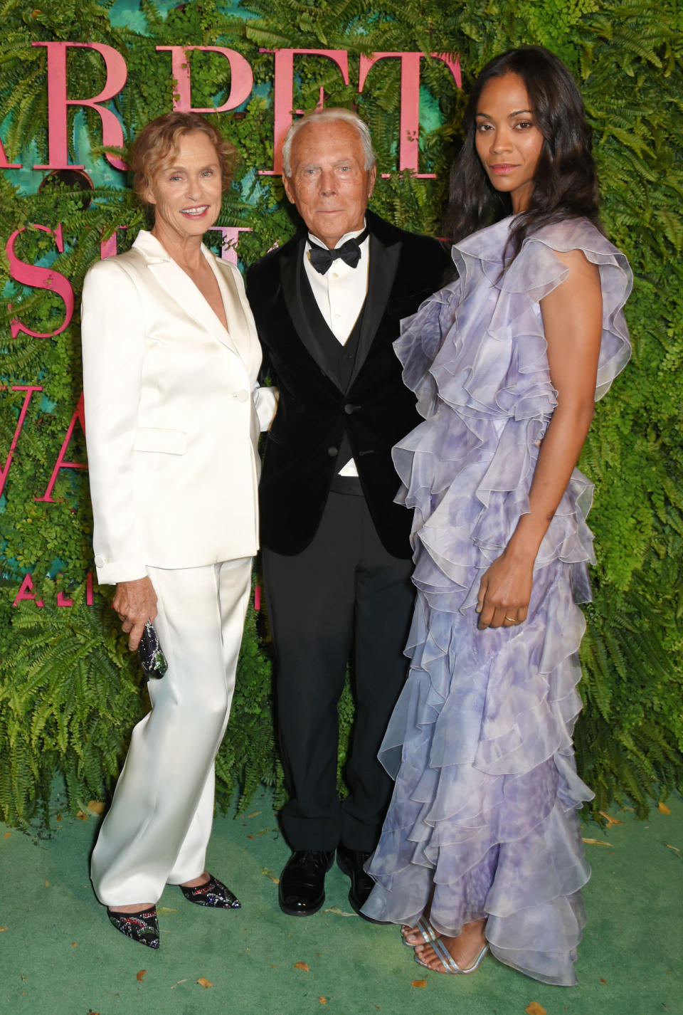 <p>Lauren Hutton, Giorgio Armani and Zoe Saldana attend the Green Carpet Fashion Awards.</p>