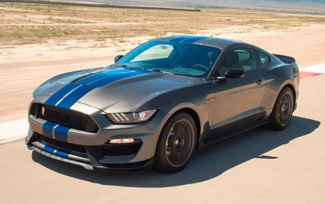 2017 Ford Mustang photo