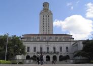 People walk at the University of Texas campus in Austin, Texas, U.S. on June 23, 2016. REUTERS/Jon Herskovitz/File Photo