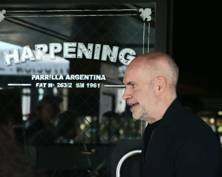 Horacio Rodríguez Larreta sale del restaurante Happening