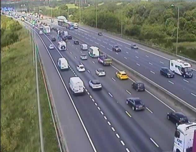 Queues on the M25 near Waltham Cross (Traffic Cameras)