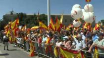 Spain's right rallies against plan to pardon Catalan separatists