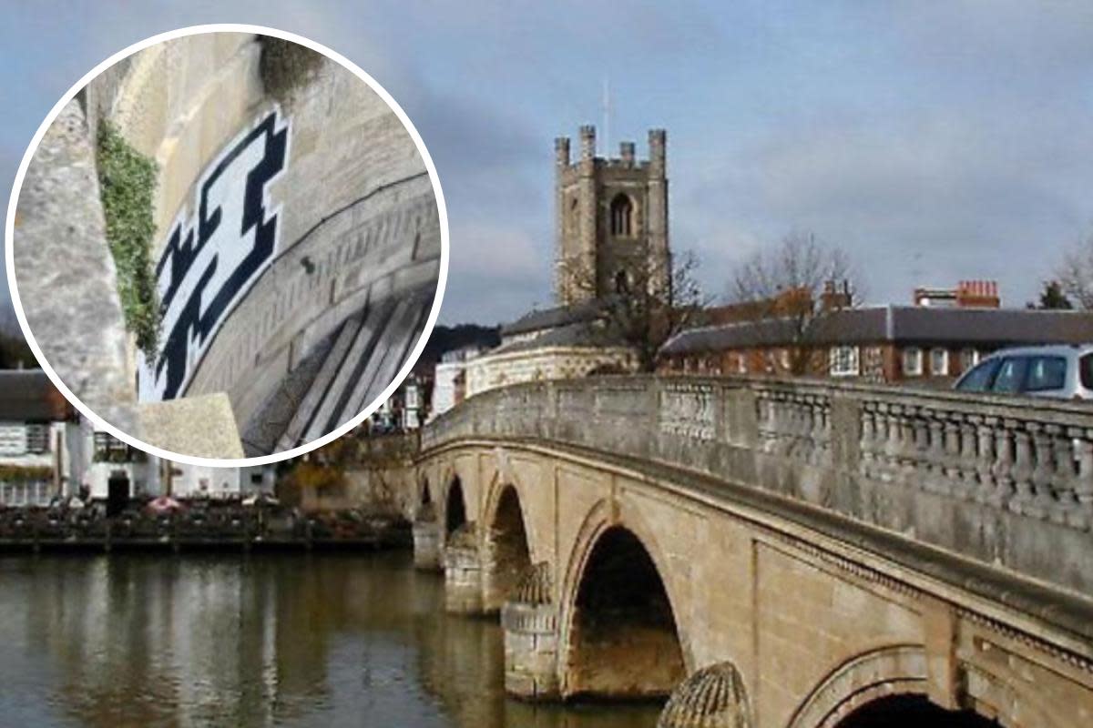 'Insensitive' graffiti to be removed under repair plans for historic bridge <i>(Image: Newsquest/SODC)</i>