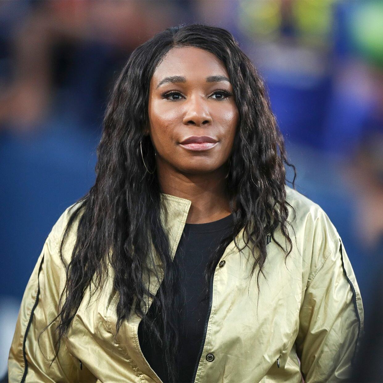 Venus Williams attends the game between the Los Angeles Rams and the Chicago Bears