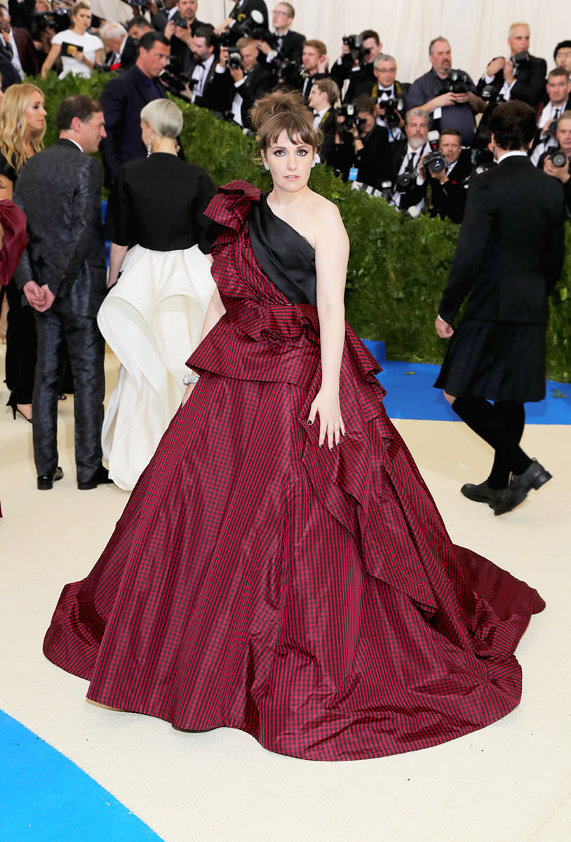 Lena Dunham In Elizabeth Kennedy