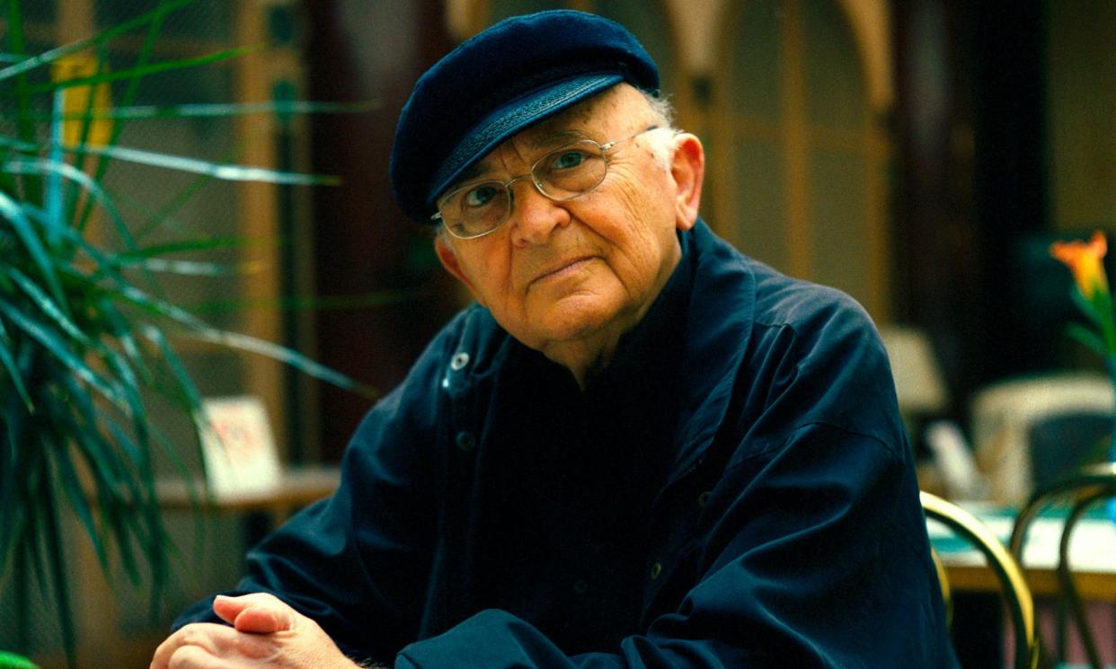 <span>‘A childhood abruptly curtailed’: Aharon Appelfeld in 2005.</span><span>Photograph: Antonio Olmos/the Observer</span>