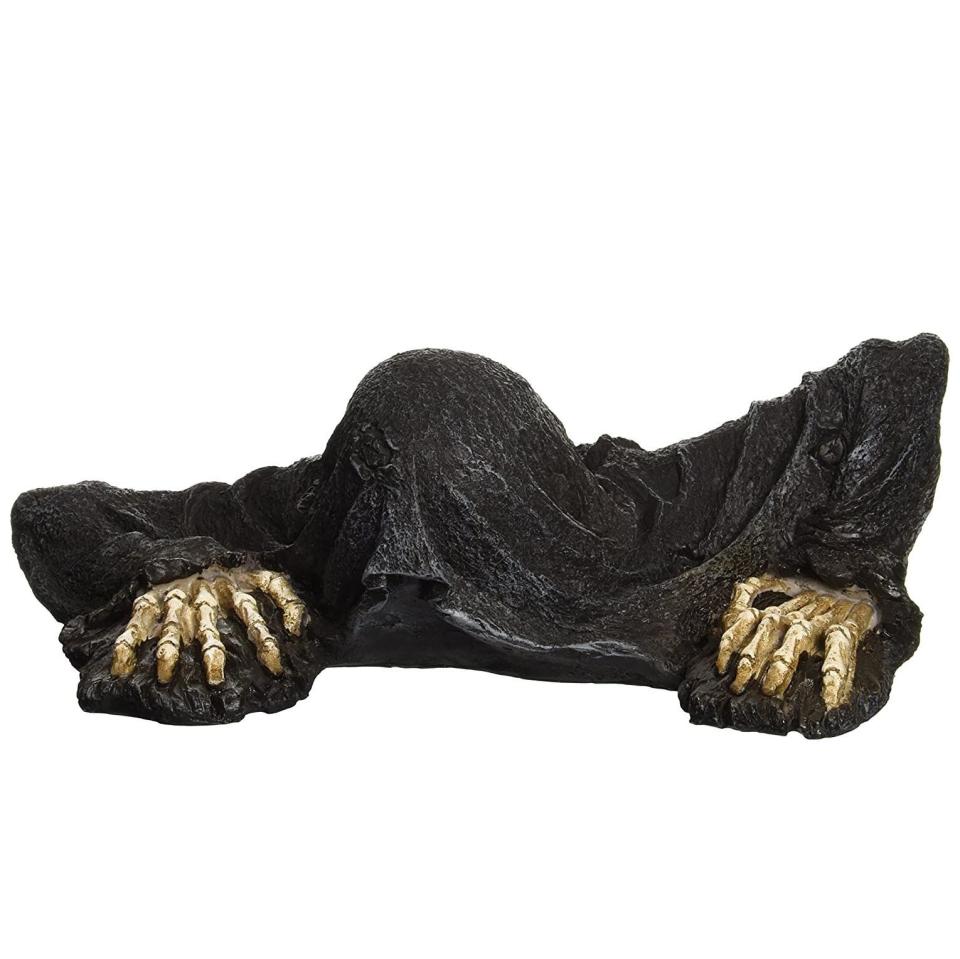 23) The Creeper From the Grave Garden Statue