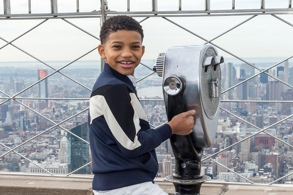 <p>The actor who plays Young Randall on <em>This Is Us</em> reached new heights in NYC on Wednesday, checking out the view from the top of the Empire State Building. (Photo: Mark Sagliocco/Getty Images) </p>