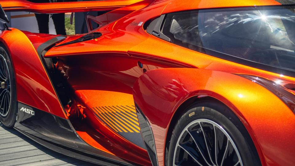 mclaren solus gt