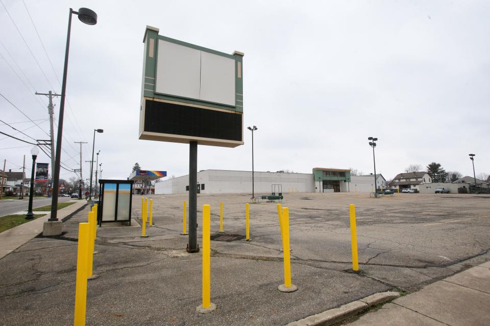 The former Thorne's Grocery Store is shown in Alliance on Tuesday, Jan. 5, 2021. It was also formerly known as Sander's Market (after Thorne's closed). Sun America, a bakery supply company, is currently using the structure for storage.