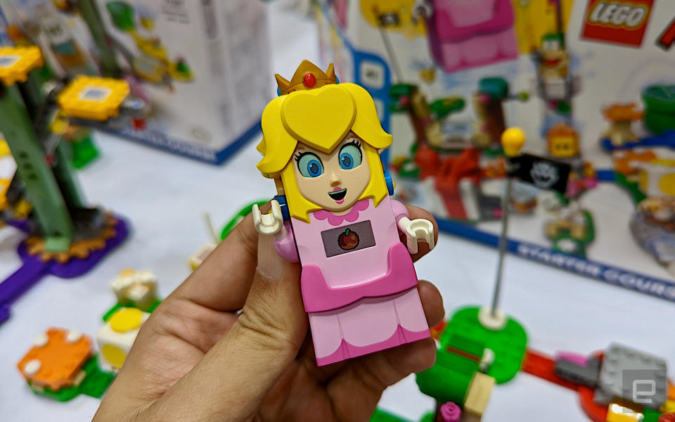 Lego Peach