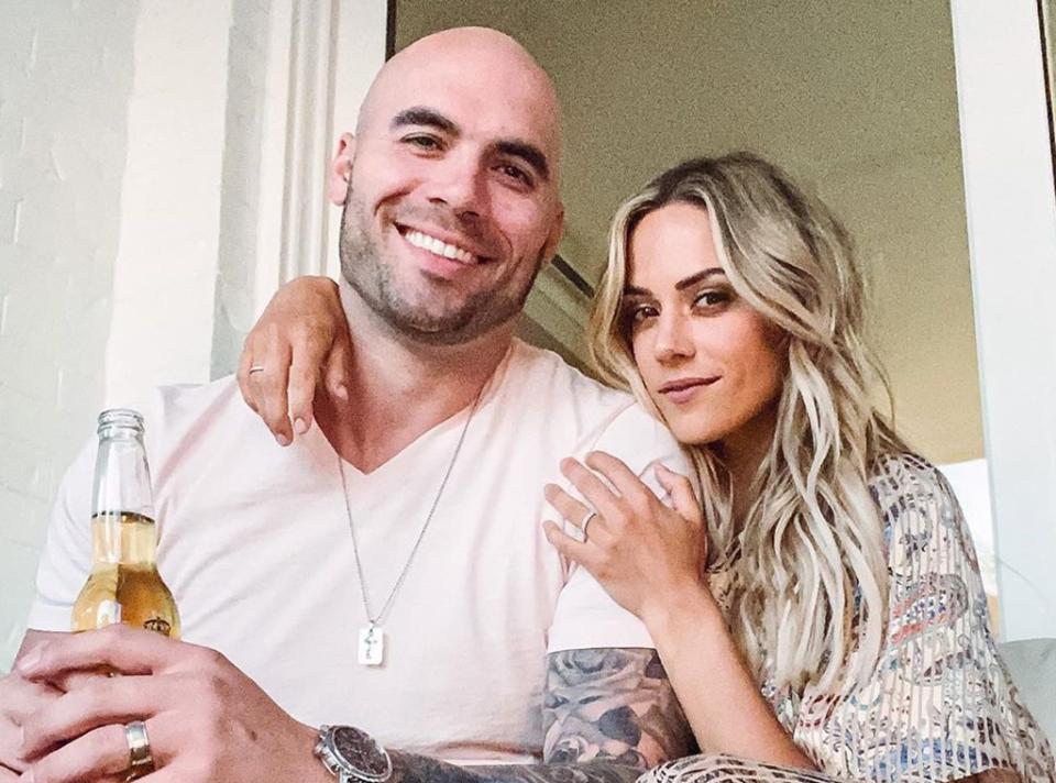 Jana Kramer, Mike Caussin, Instagram