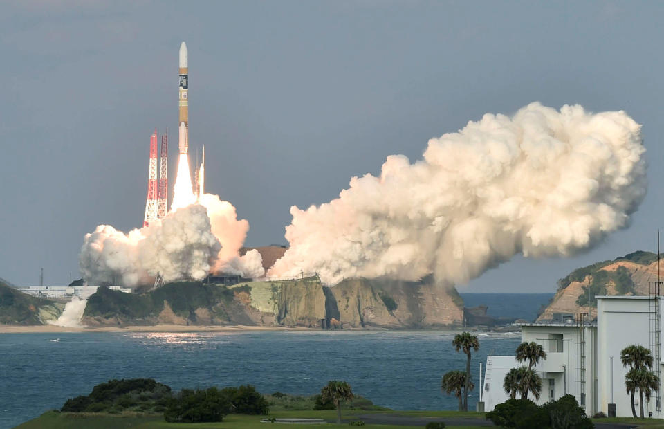 An H-IIA rocket carrying new Japanese weather satellite