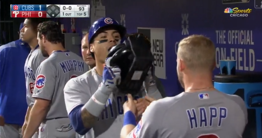 Javy Baez celebrates his 29th homer of the year with a waffle iron. (MLB)