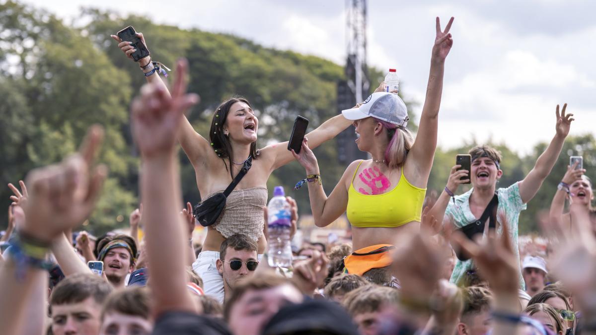 Enter Shikari say Leeds festival still gives them ‘butterflies’