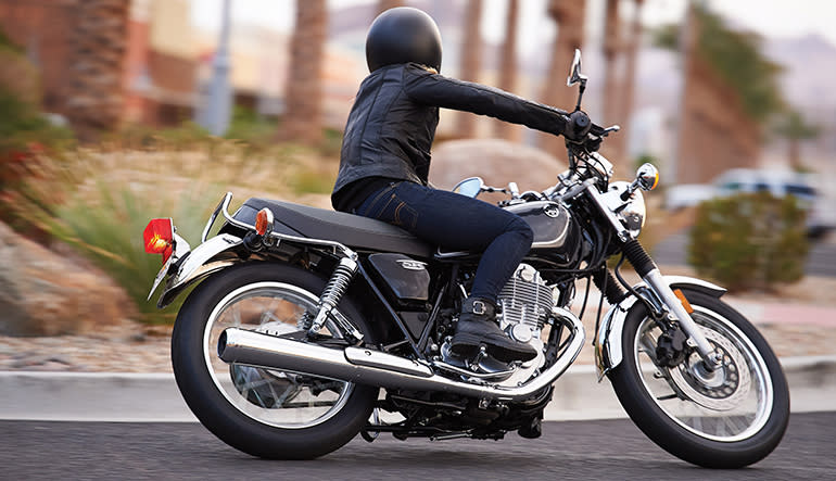 2015 Yamaha SR400