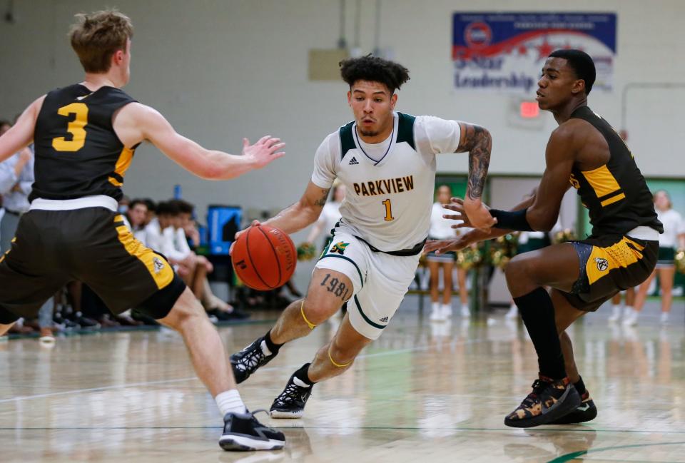 Parkview's Elijah Whitley drives downcourt as the Vikings take on the Kickapoo Chiefs on Tuesday, Feb. 1, 2022. 